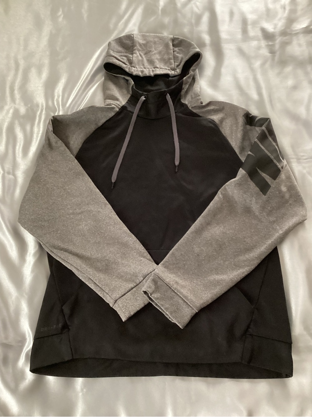 Unisex Nike Black/Grey Hoodie ~ Sz M